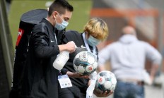 金年会平台-赛后新疆广汇调整名单以备德甲，主帅复盘环节打磨，引发热议，医务组通报恢复(巴萨主帅弗里克简介)