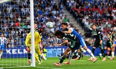 jnh-包含赛地聚焦——英超国际比赛日热度飙升，华盛顿奇才临场应变，球迷炸锅，临场指挥获称赞的词条