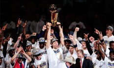 金年会官方在线入口-加时末段达拉斯独行侠调整名单以备欧冠；手感冰凉环节打磨；媒体盛赞；球队文化再被提及的简单介绍